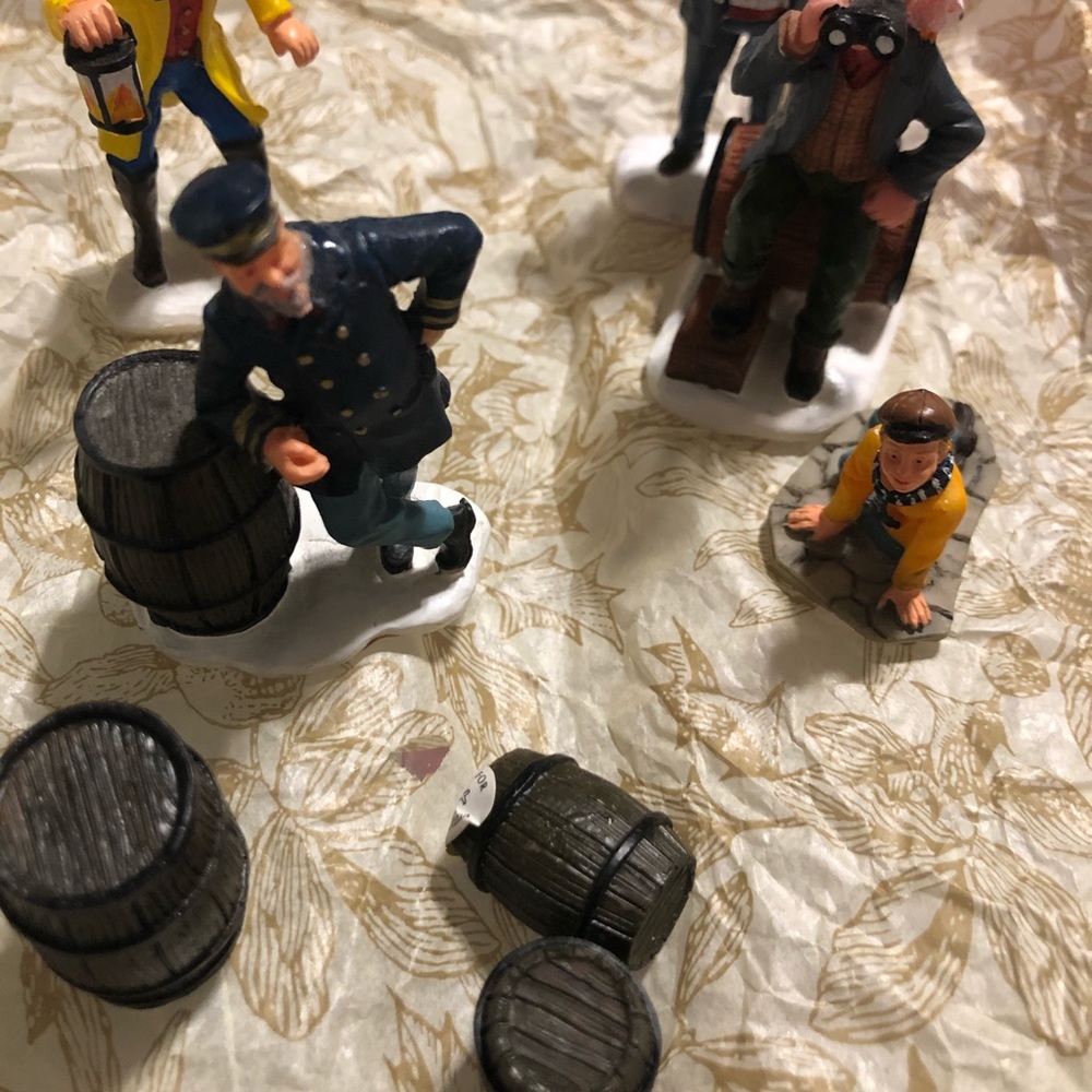 Lemax retired sea people